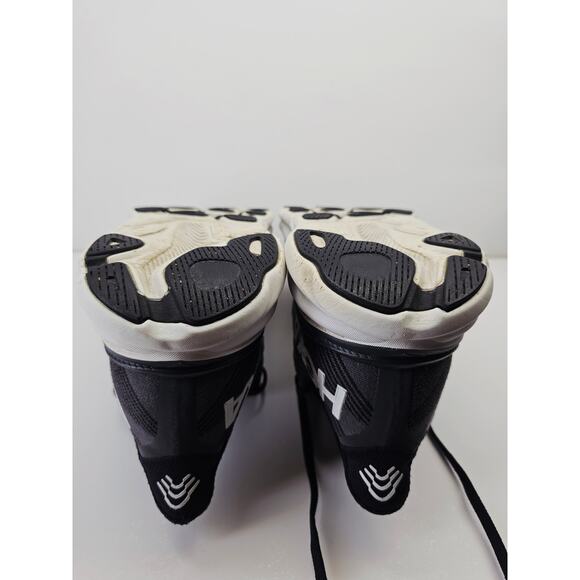 Hoka Men 11 Comfy footwear
